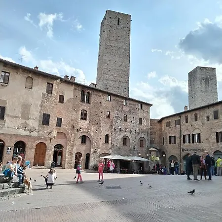 Apartment Cisterna 33