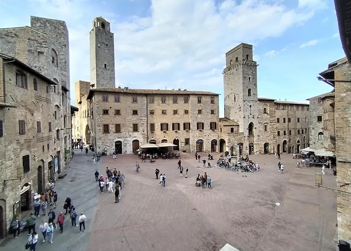Cisterna 33 San Gimignano